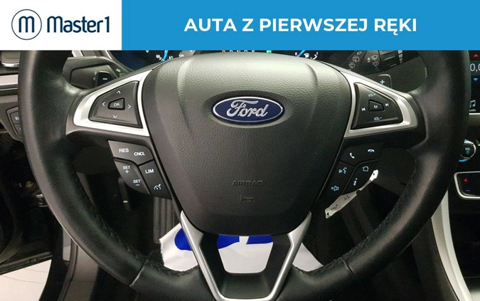 Ford Mondeo cena 67850 przebieg: 105719, rok produkcji 2018 z Wąbrzeźno małe 191